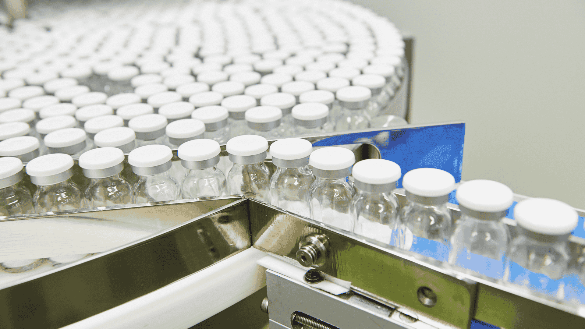 pharma production line shopfloor