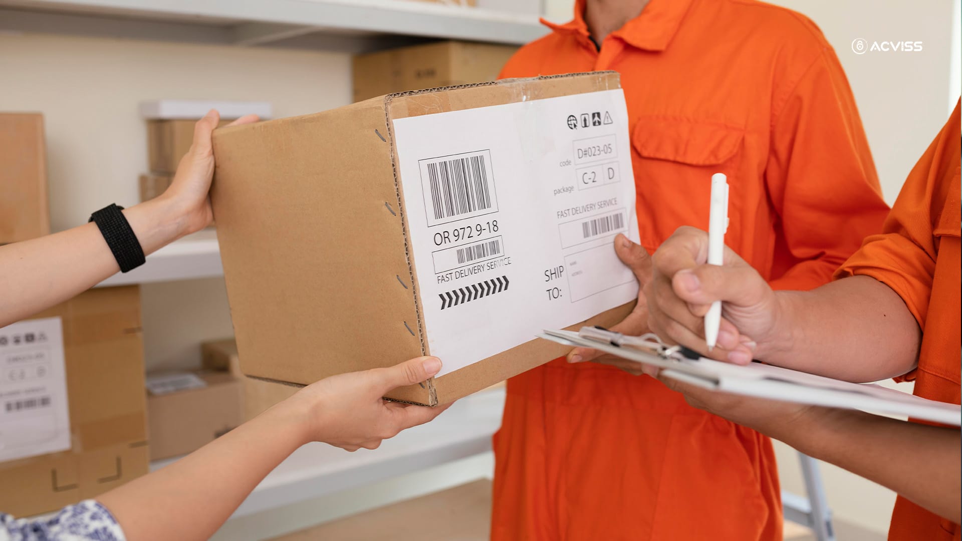Choosing the right shipper label provider