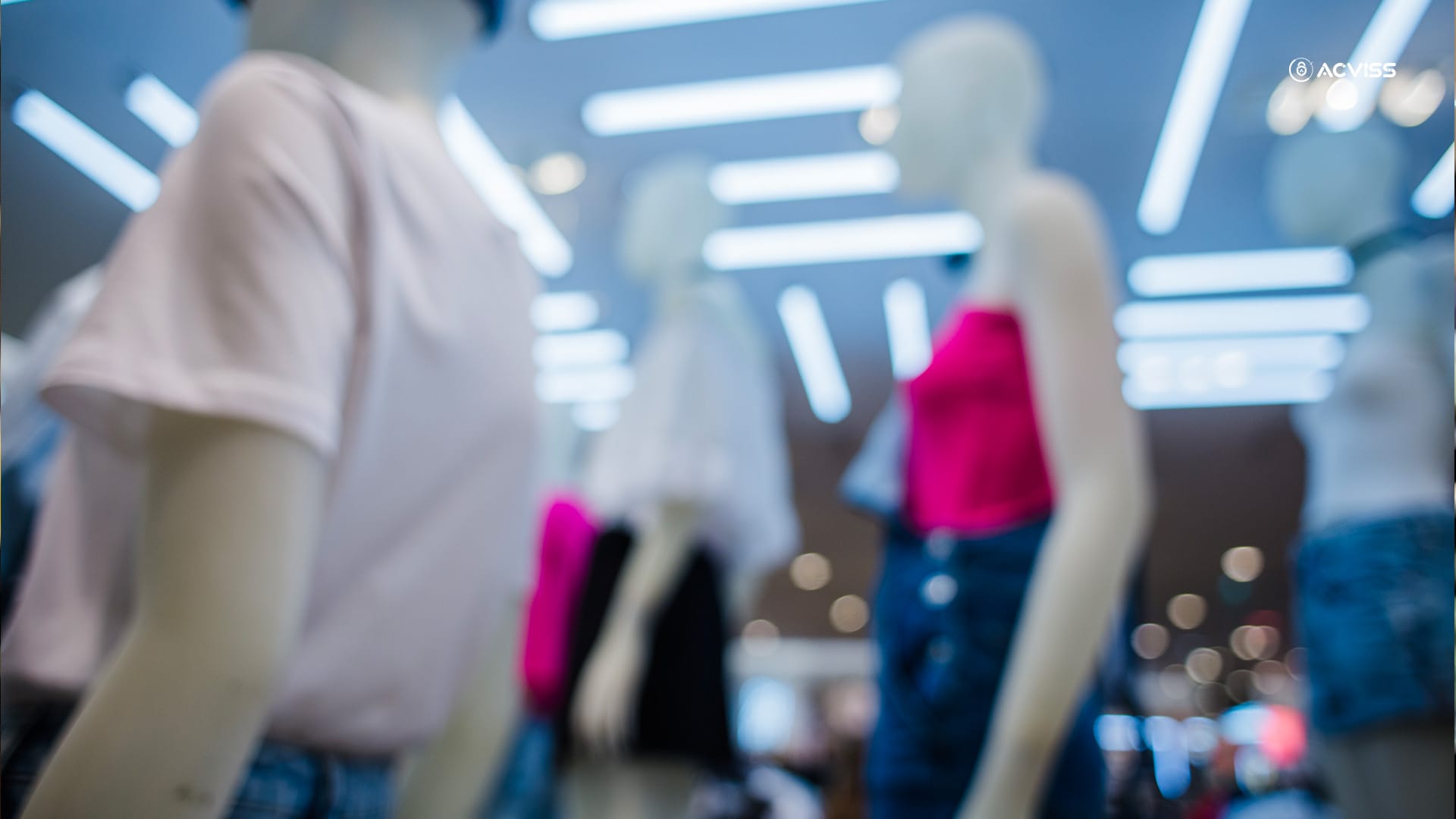 hologram in fashion and apparel industry