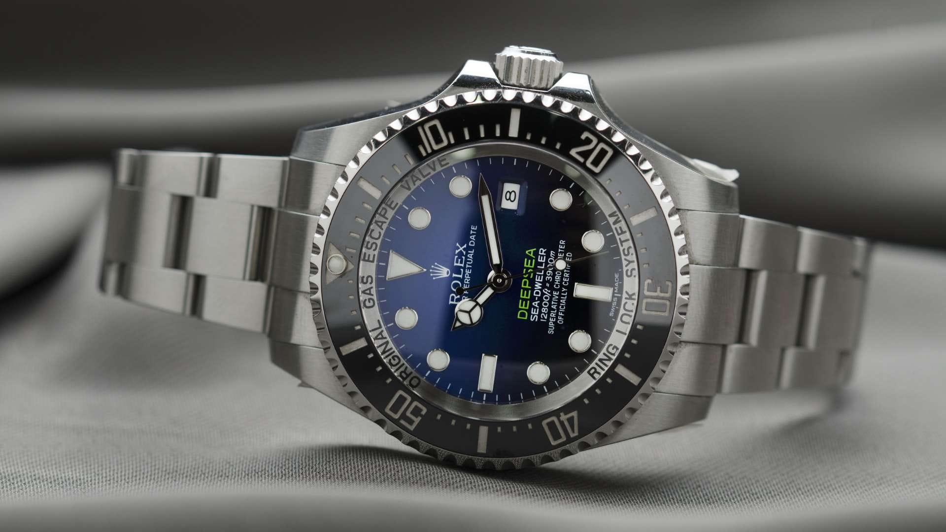 how to spot fake rolex