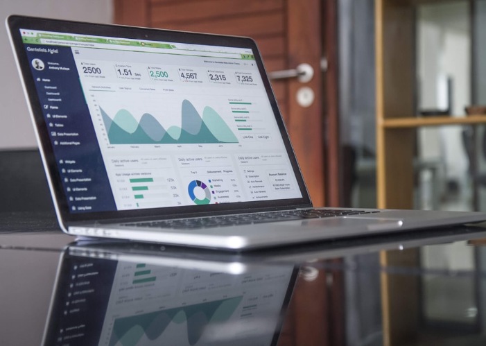 8 KPIs that will up your blogging game
