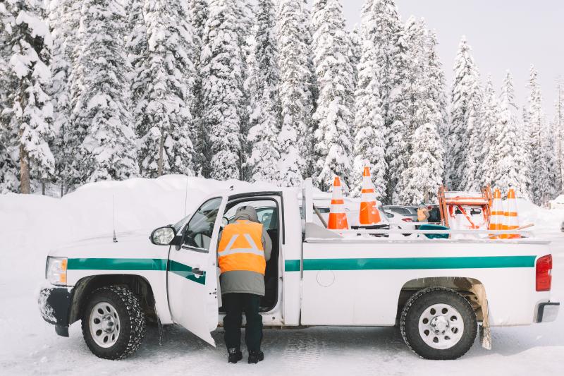Top 9 Best Software for Snow Removal Business\n