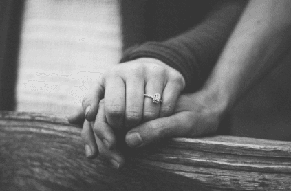 The Grammar Guide to Fiancé and Fiancée: Know the Difference