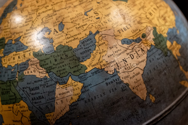 When Will India Embrace English?
