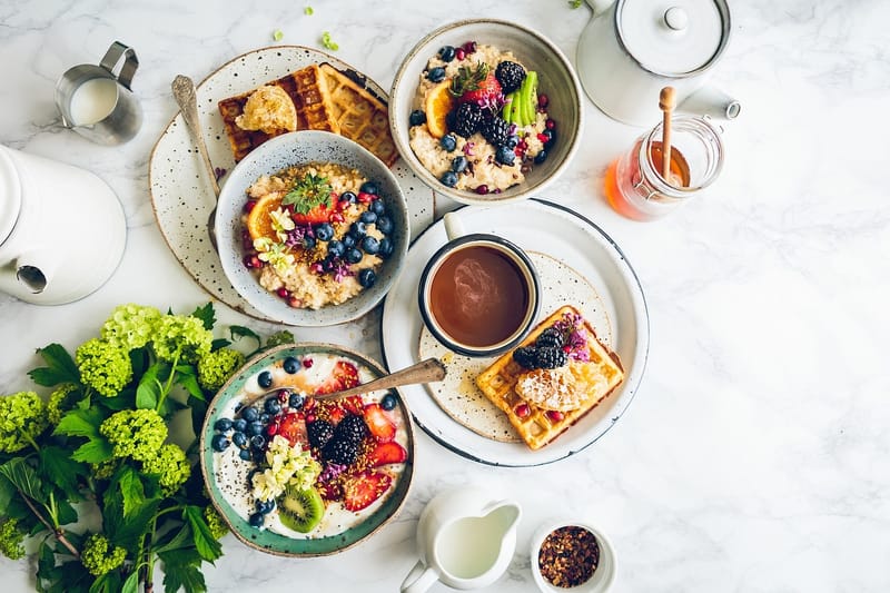 Top 8 Breakfast Spots in Singapore to Kickstart Your Day
