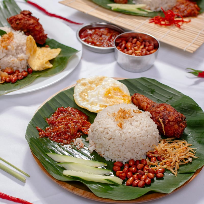 Top 5 Nasi Lemak Spots in Singapore You Must Try
