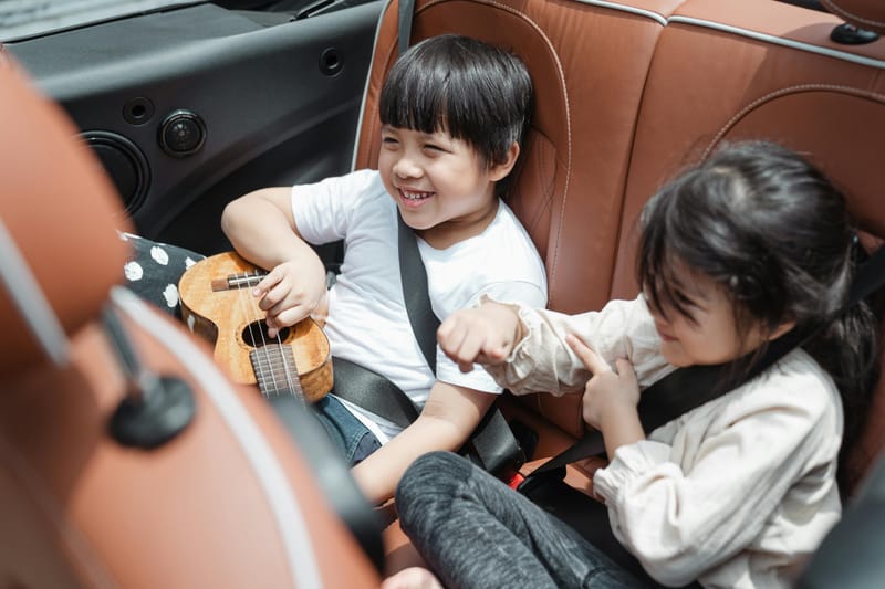 Smooth Journeys: Family Travel Guide to Car Maintenance & Essential Gear