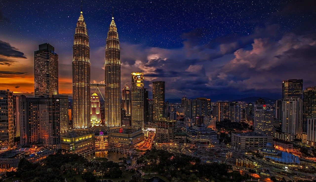 The Ultimate Guide to Your Singapore to Malaysia Road Trip Adventure
