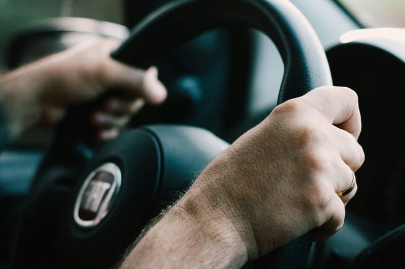 Private Driving Instructors vs. Driving School in Singapore: The Ultimate Comparison