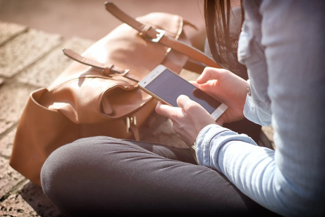 Optimize Self-serve Product Demos for Mobile Devices: Mobile-first Approach & Responsive Design