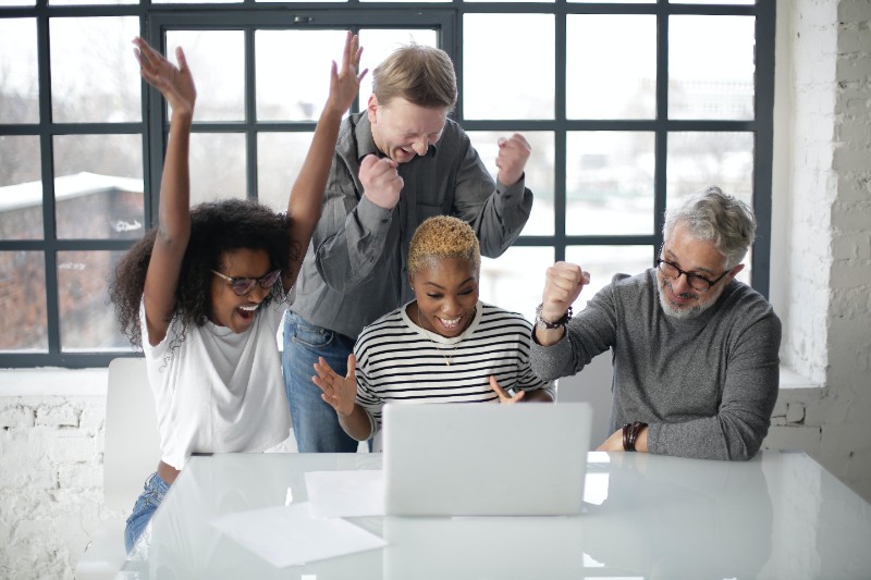 Maximize Product Engagement: The Role of Self-Service Demos in User Adoption