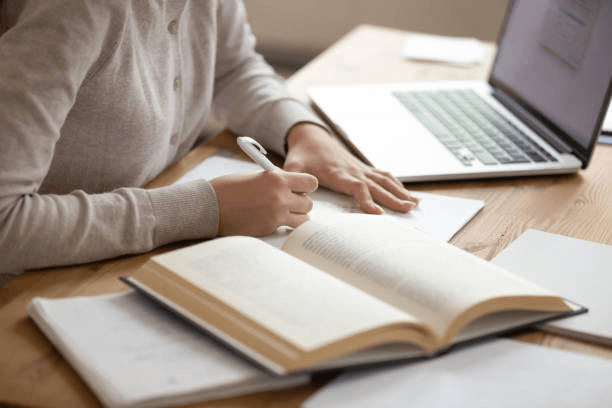 How to Write a Research Paper? 