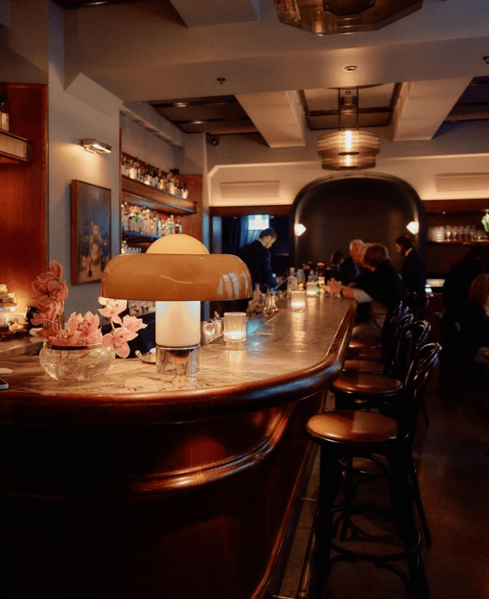 Raise a Glass: Exploring Melbourne's Trendiest Bars 