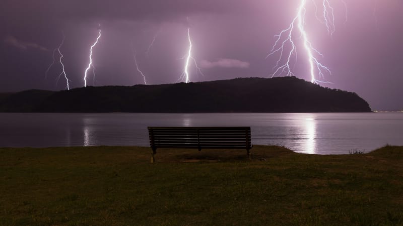 Stay Safe on the Road: Tips for Driving in Stormy Weather