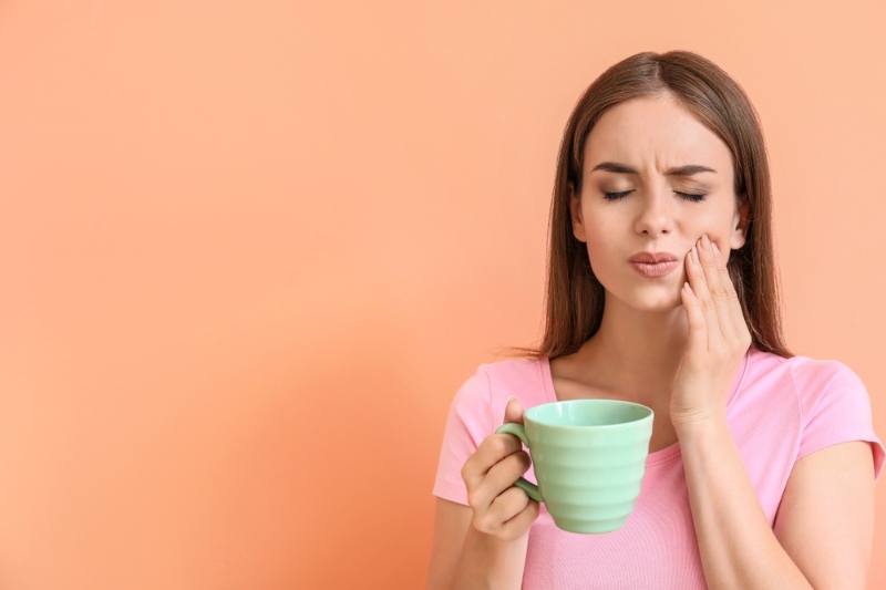 How to Stop Sensitive Teeth Pain Immediately?