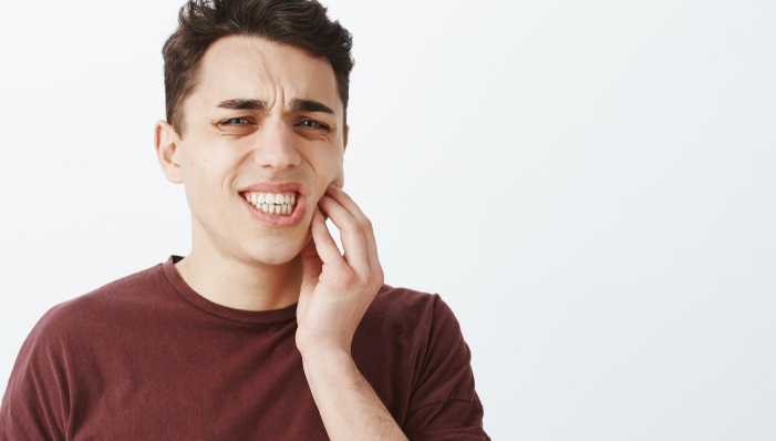 jaw-clenching-causes-symptoms-treatment-and-prevention