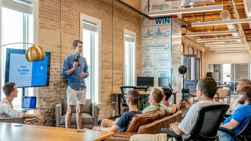 Tips and LMS Features for Delivering Effective Feedback