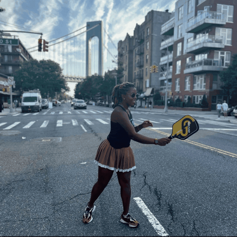 How Breanna Meertins Left Her 9-5 and Built a Full-Time Career Teaching with TeachMe.To