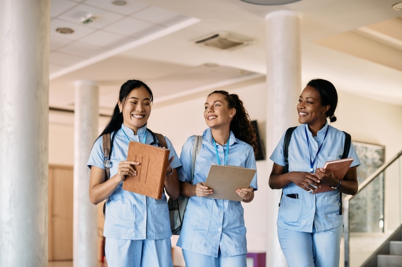 Face-to-Face vs. Batch Learning: Which OET Course Is Right for You?