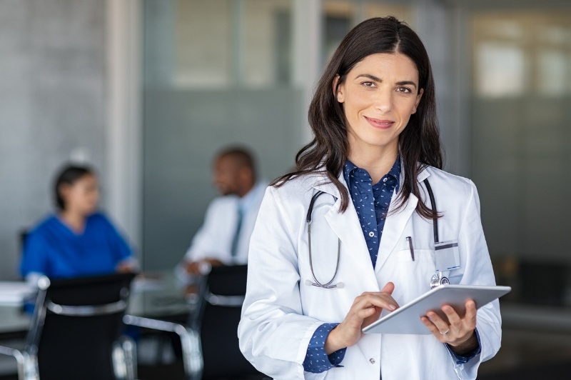 Saudi Nursing Jobs: Challenges and Rewards for Healthcare Professionals