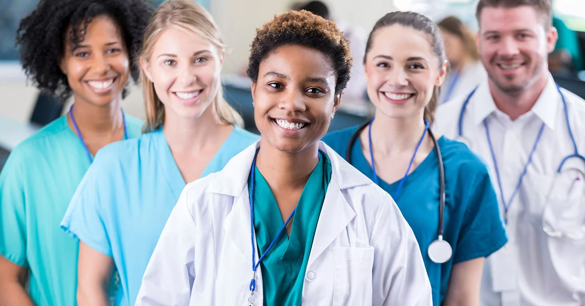 Breaking Down OET Reading Tasks: A Guide through Medphin's 4-Week Course