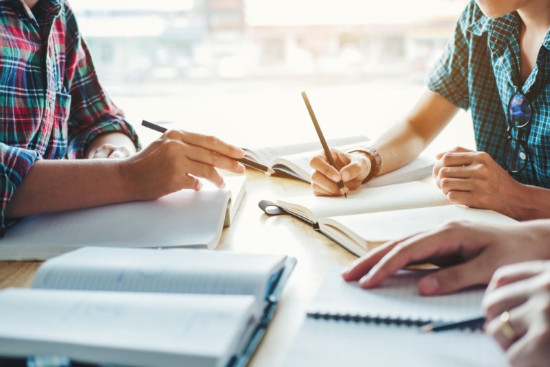 OET Listening Skills: A Key to Success in the UAE Healthcare Setting
