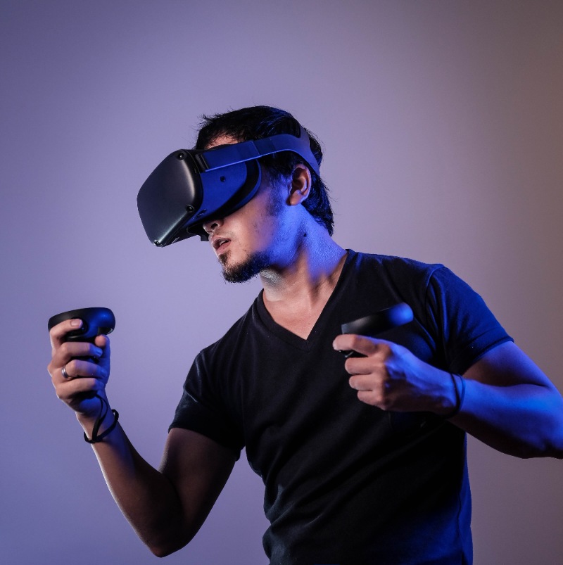 Understanding AI and Virtual Reality