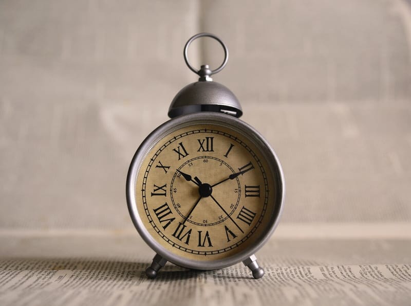 When’s the Right Time to Invest and 4 Factors to Consider