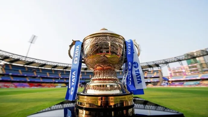 7 Amazing Ways on How IPL Franchise Earn Money | Turf Town