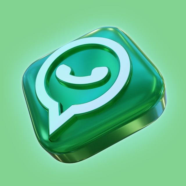 Who should use WhatsApp Business and how does one set it up?