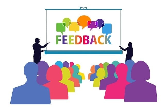 group of people learning together and getting feedback