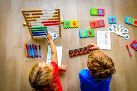 34 Educational Indoor Activities For Kids | BEACHES