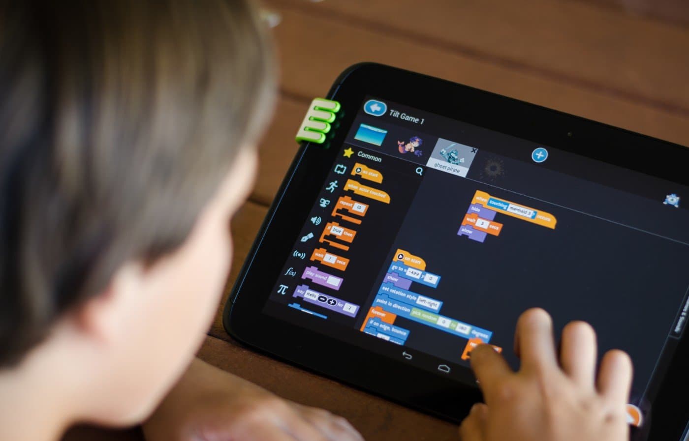 6 tips for teaching kids to code