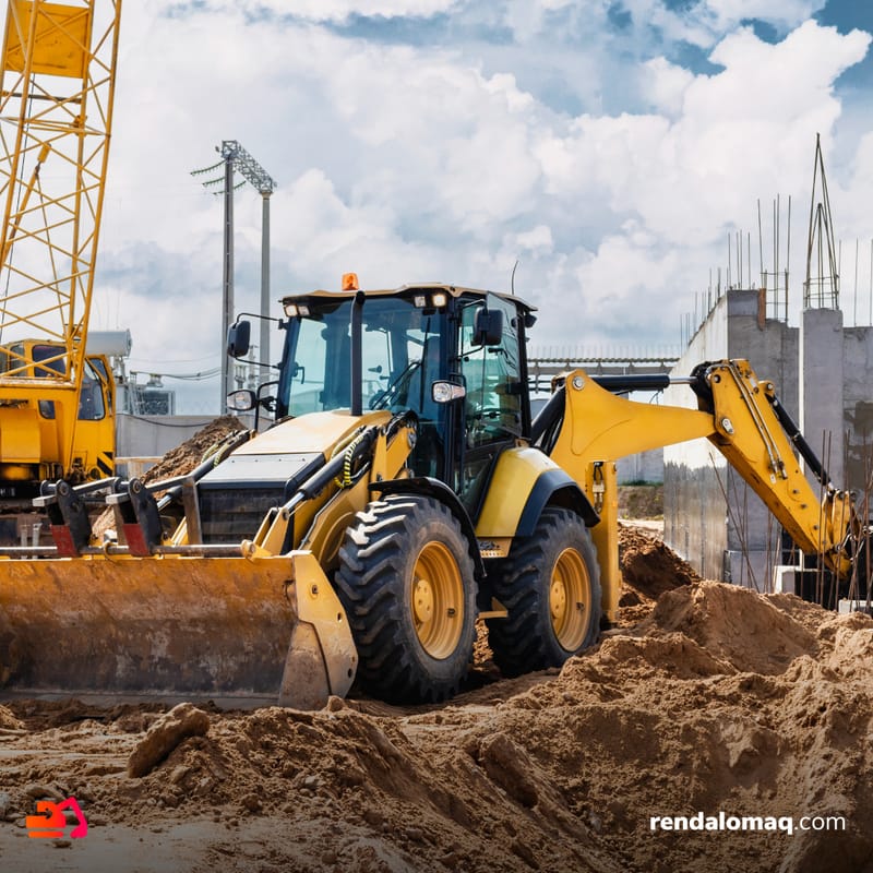 Mantenimiento preventivo: Clave para el óptimo funcionamiento de la retroexcavadora