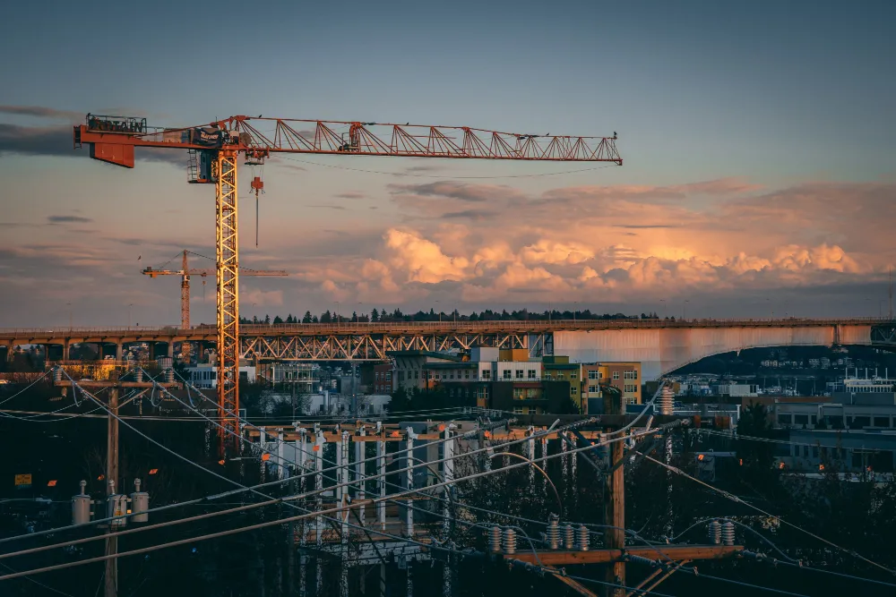 Construction Boom 2025: Smart Hiring for On-Time Projects