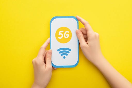 Understanding the Role of 5G in Enhancing Mixed Reality Experiences
