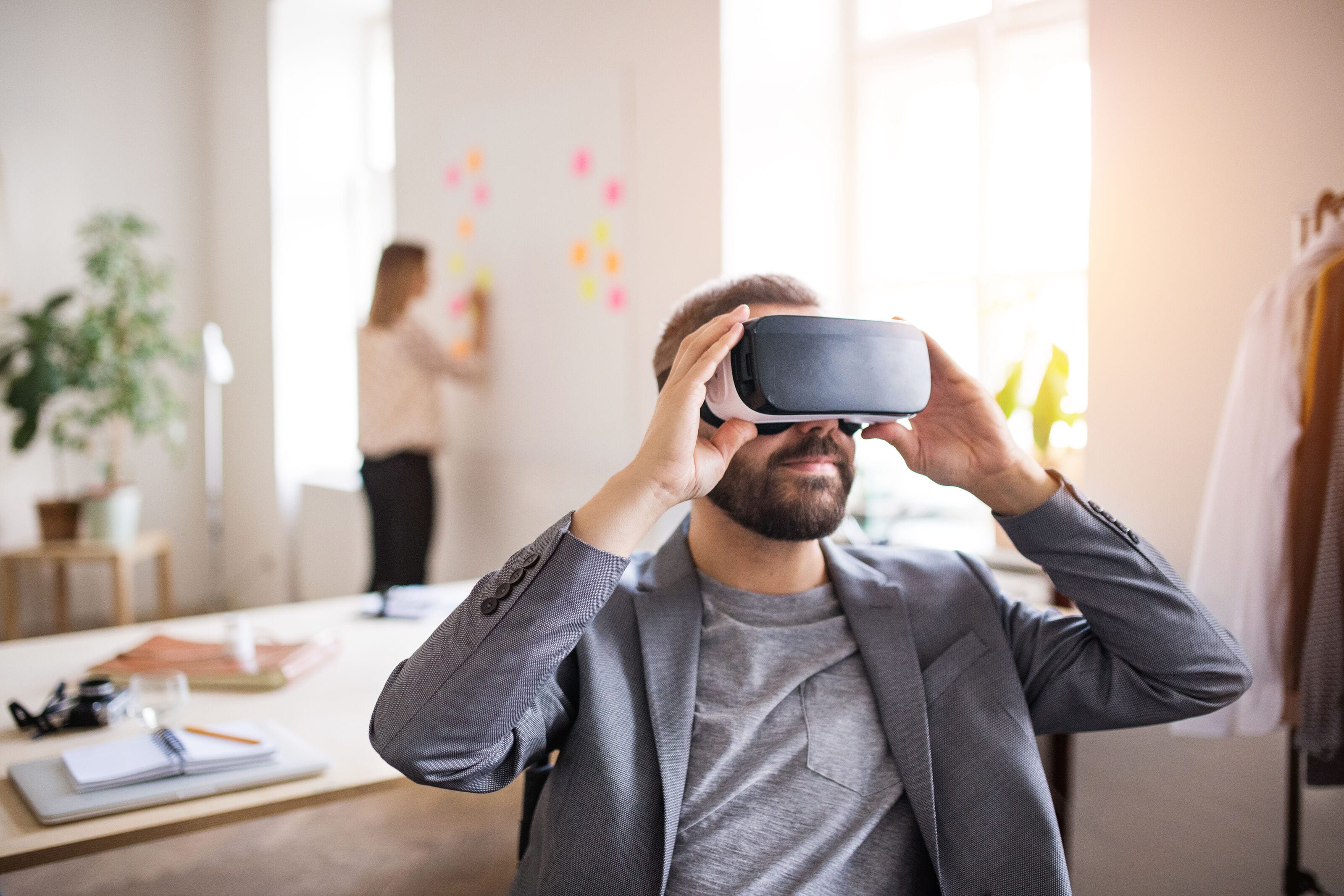 How Is Virtual Reality Technology Changing Advertising Space?
