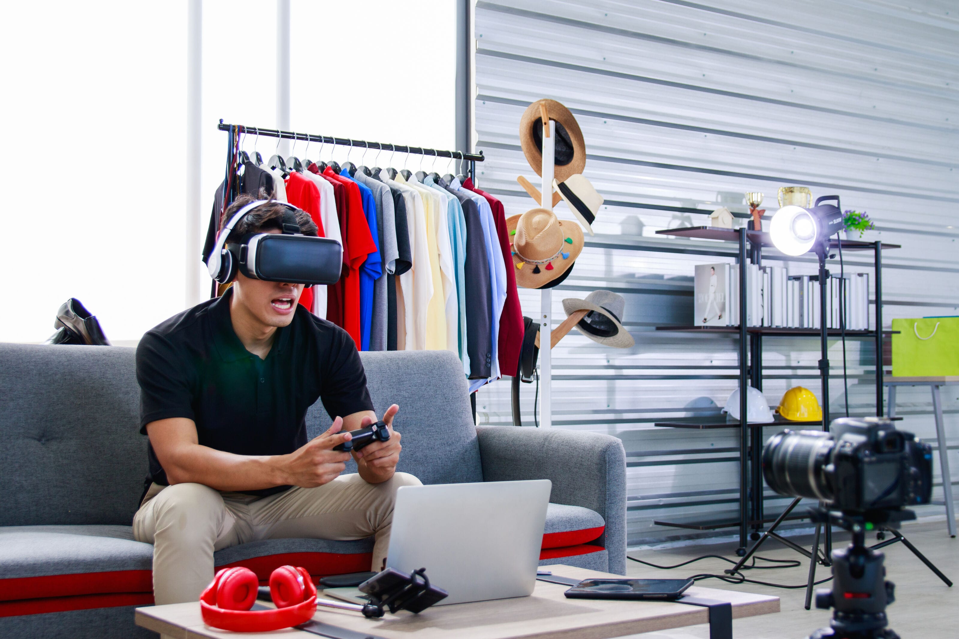 How Big Is the Growth with Mixed Reality Ads?
