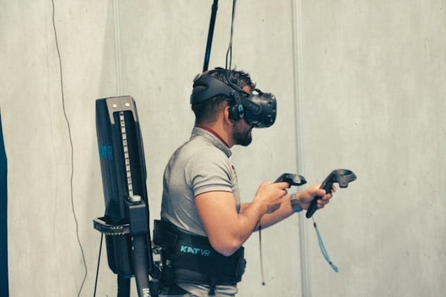 Virtual Reality in manufacturing and engineering