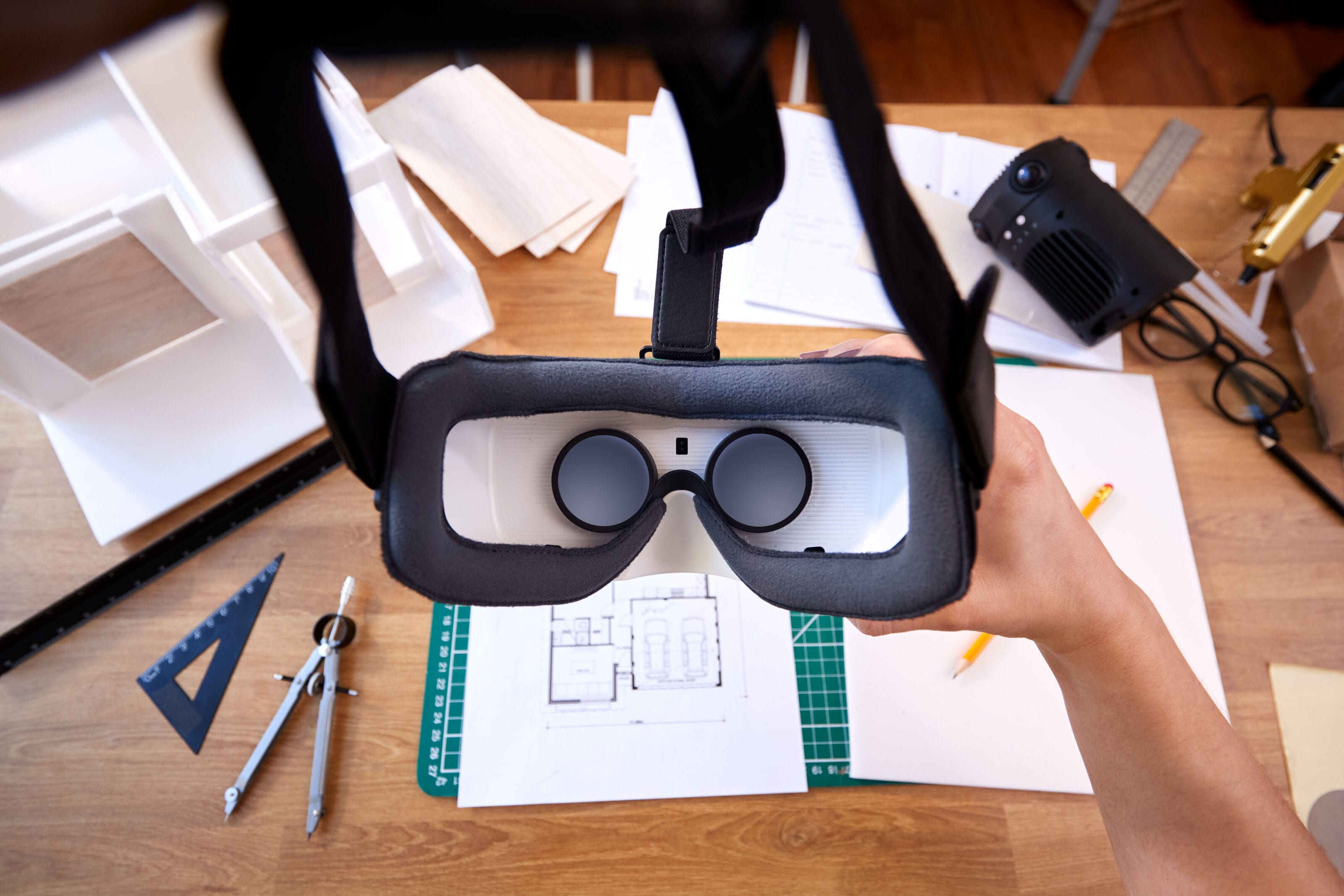 Make Mixed Reality Demos that Make Real & Virtual Worlds
