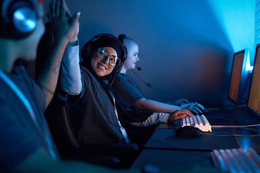 The Role of Mixed Reality in Gaming: A New Dimension of Fun
