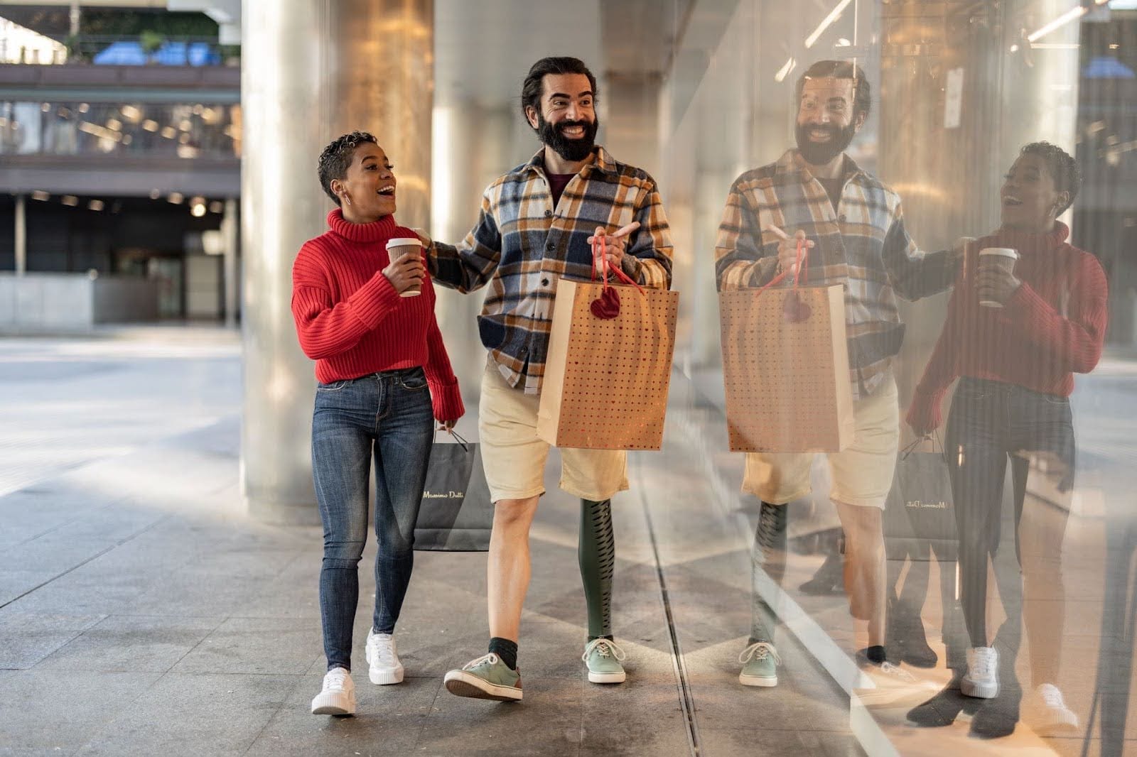 The Role of AR in Creating Immersive Shopping Experiences
