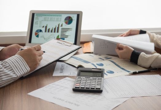 Analyzing financial balance sheets