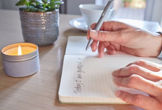 How to Start Journaling: A Beginner’s Guide to Creative Writing