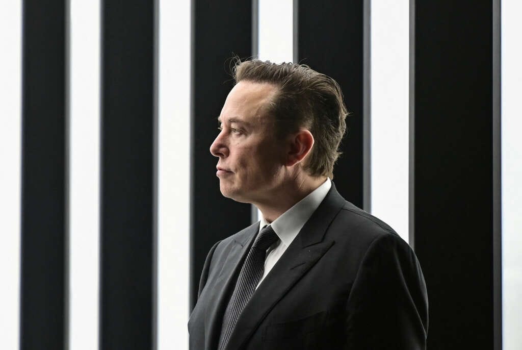 Depositions of Musk, Twitter&#8217;s Agrawal have been postponed -sources