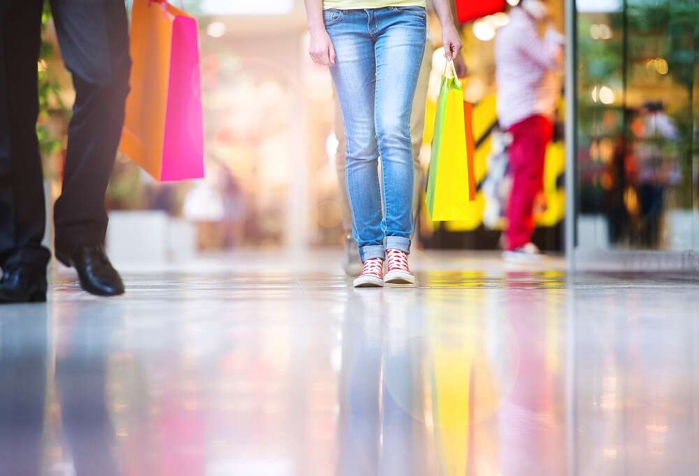 Shoppers flip behaviour from 2021 as they buy more, but spend less in 2022