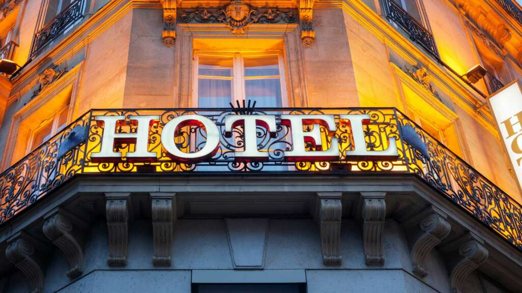 The return of the hotel market