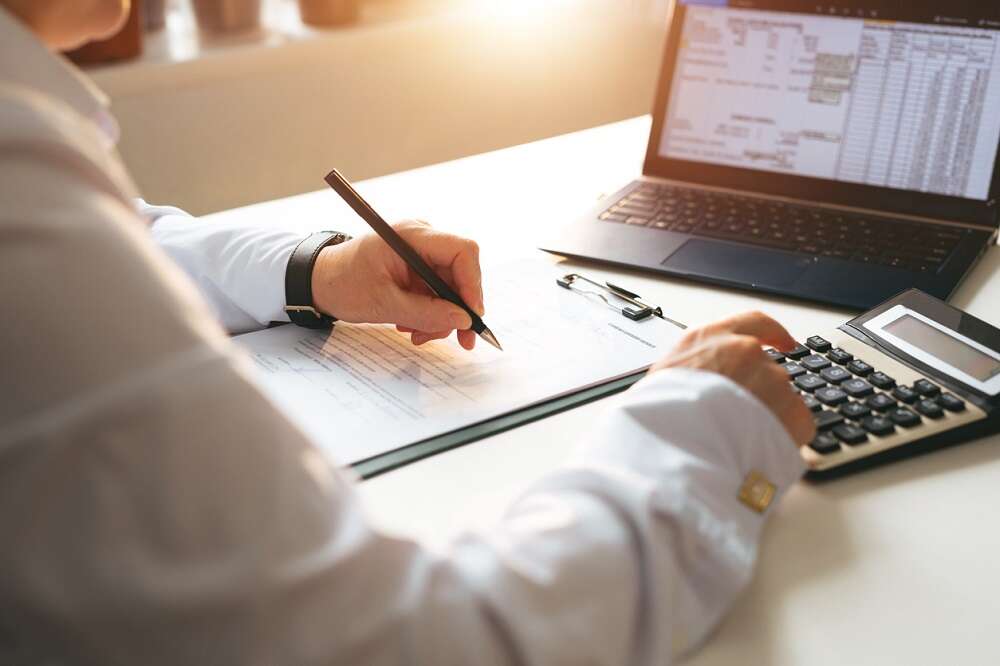 Vertical Analysis: Understanding the Composition of Financial Statements