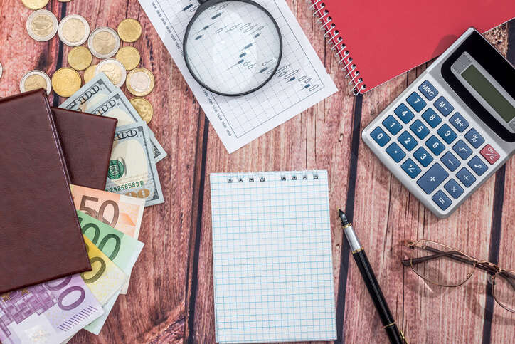 Financial Planning for Expats: Managing Finances in a Foreign Country