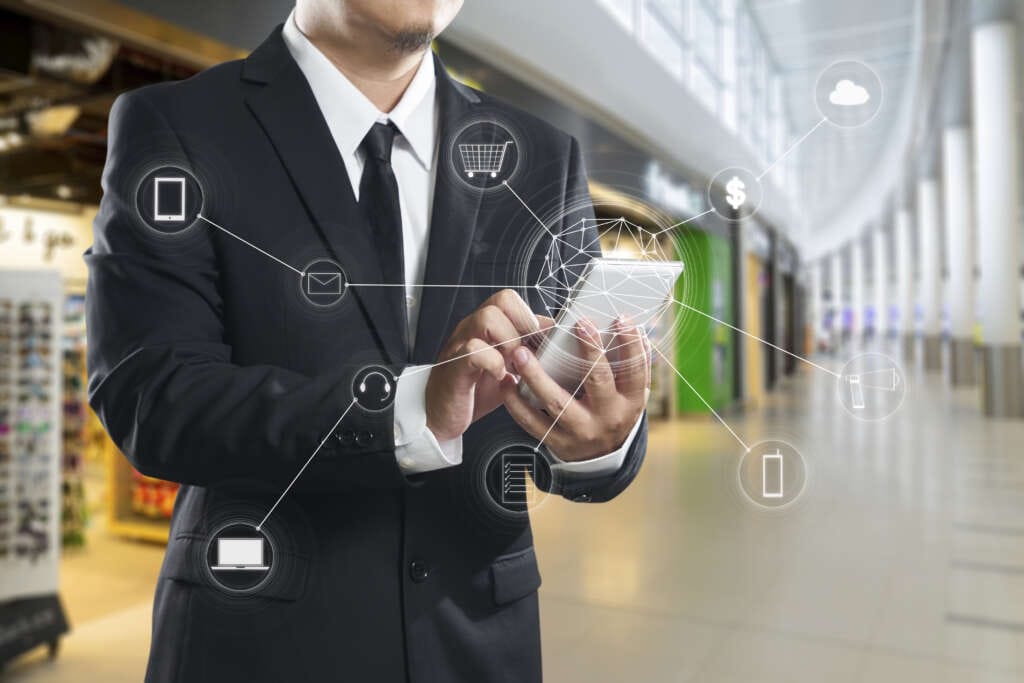 9 in every 10 businesses are paid late, according to The 2022 late payments report by Chaser